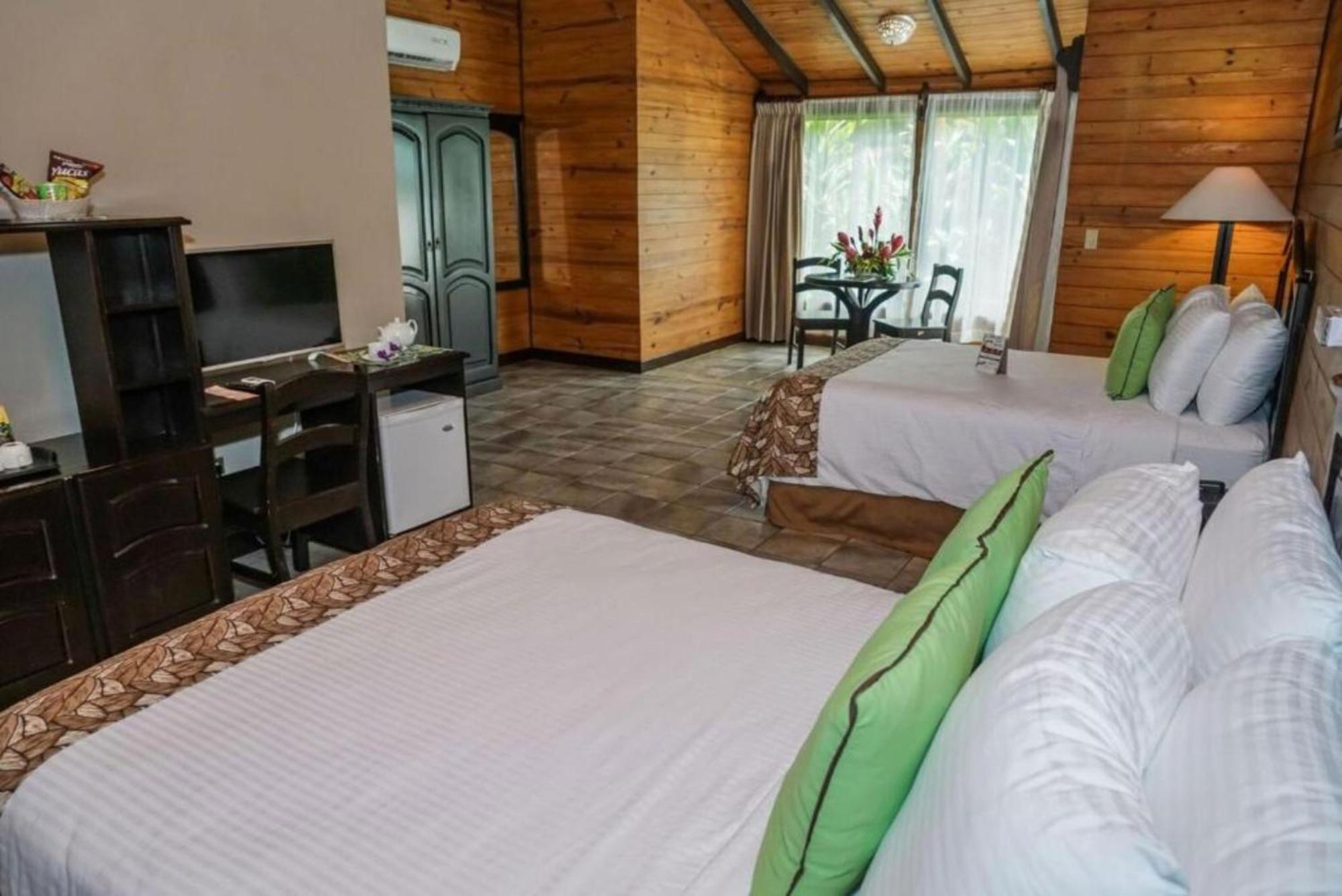 Montana De Fuego Mountain Resort & Spa La Fortuna Номер фото