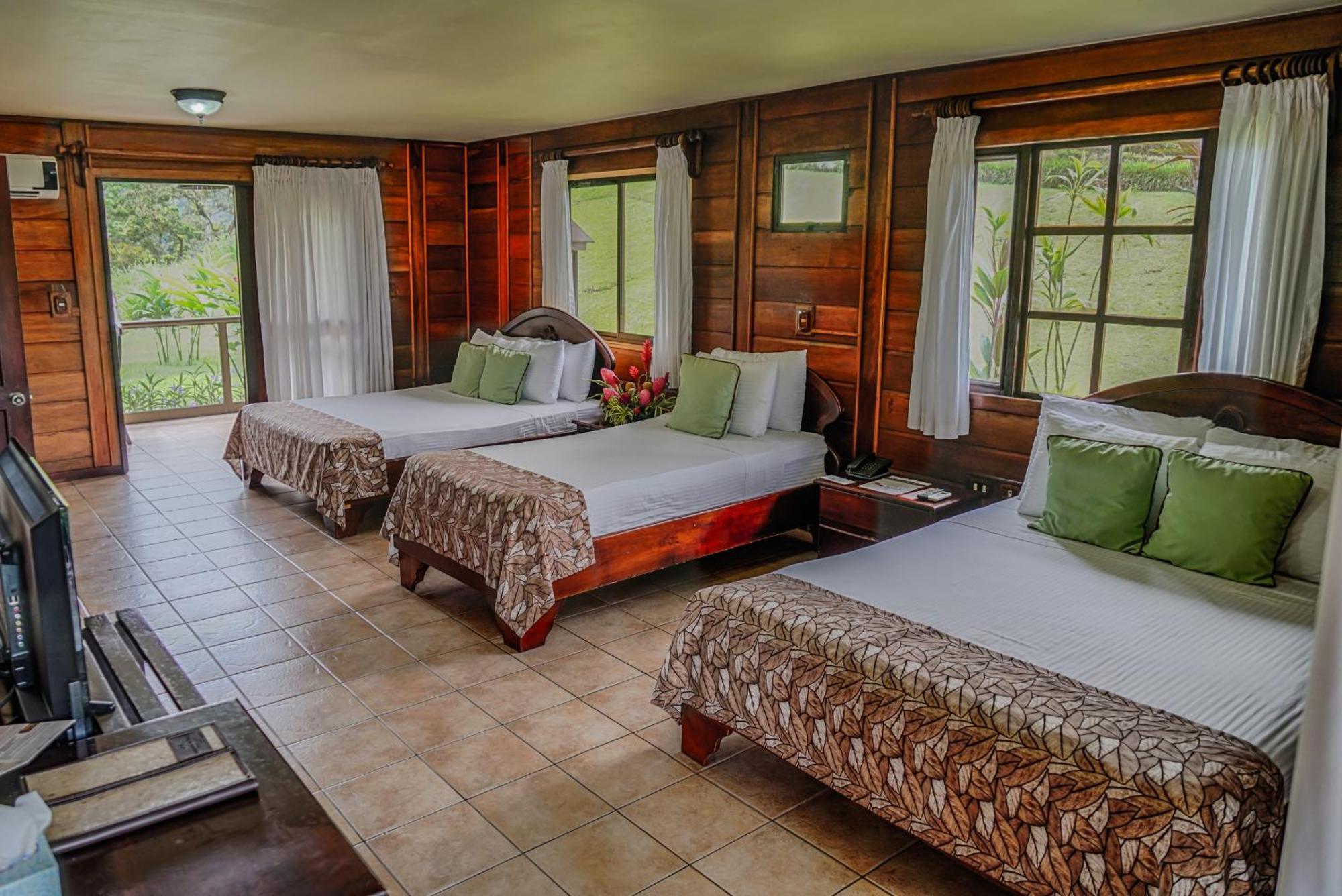 Montana De Fuego Mountain Resort & Spa La Fortuna Номер фото