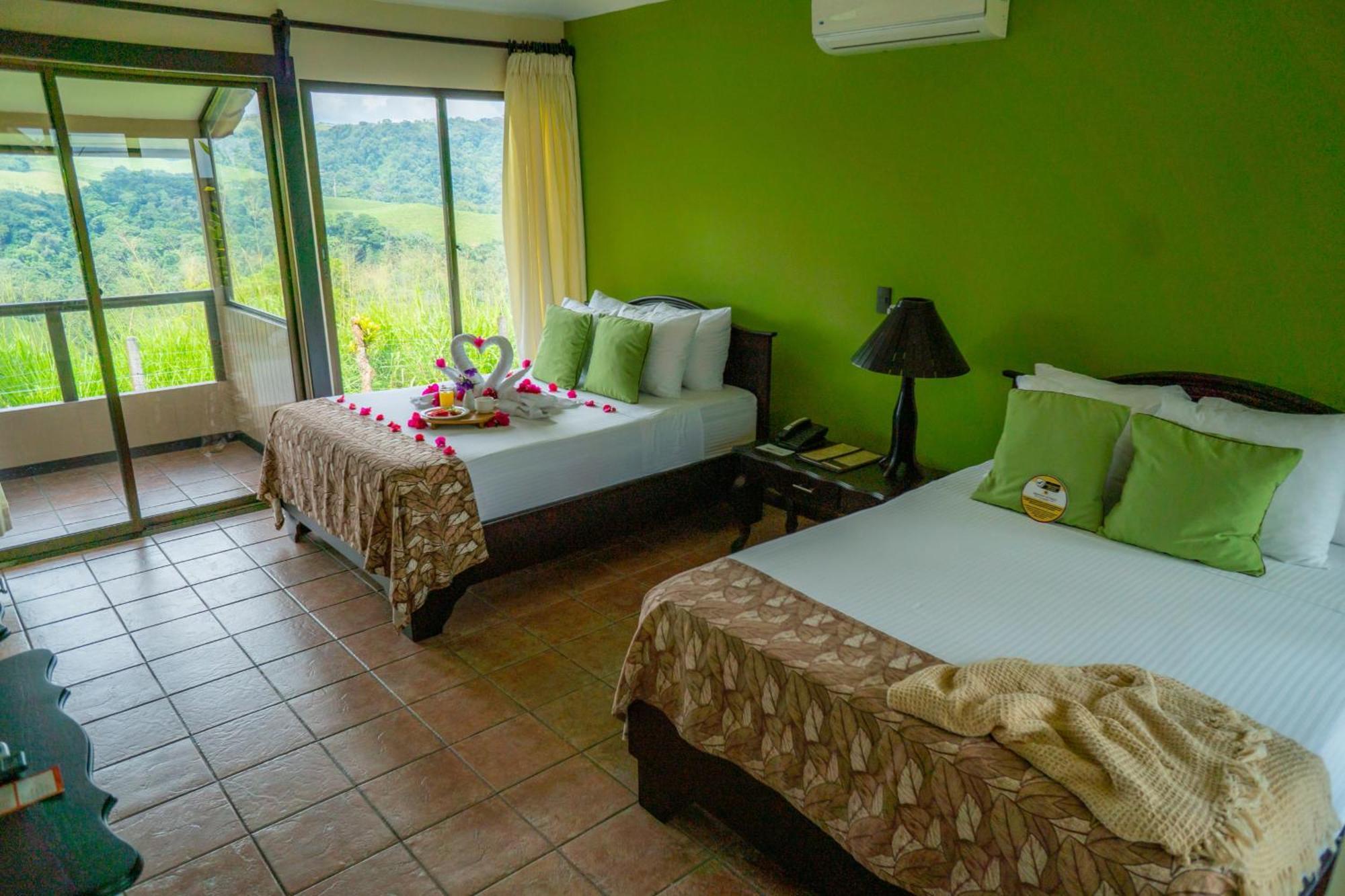 Montana De Fuego Mountain Resort & Spa La Fortuna Номер фото